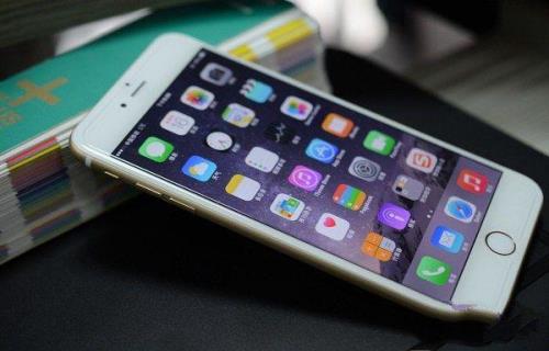 iphone7plus升级157卡不卡