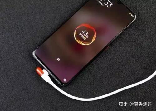 手机莫名放电怎么回事