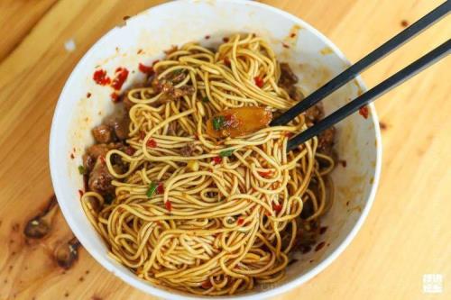 汪涵在长沙什么地方开了面馆