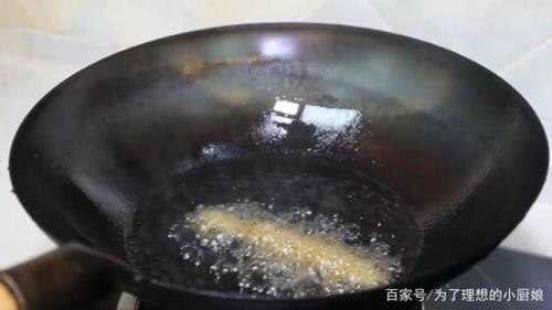为什么我炸的短豆角是黑色的