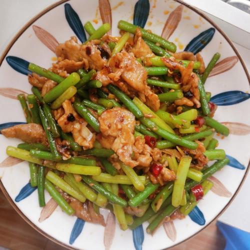 蒜苔炒肉怎么热