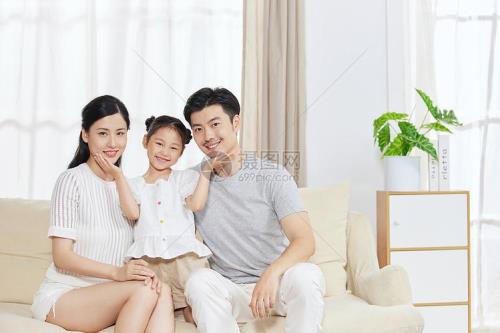 看到情人一家人幸福的心情说说