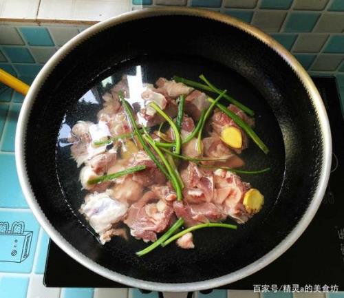 羊肉是开水下锅还是冷水下锅好