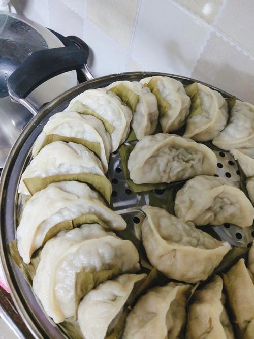 素馅蒸饺的做法