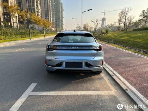 极氪001 we版86 100 怎么选