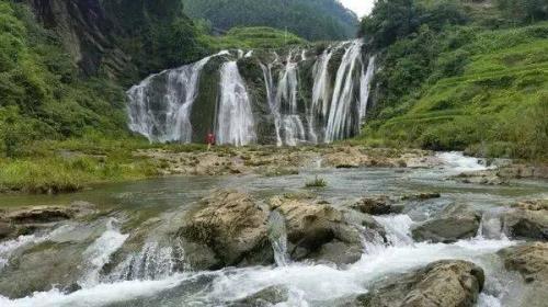 瀑布爆降解释