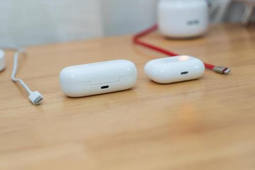 airpodspro一只耳机充不满