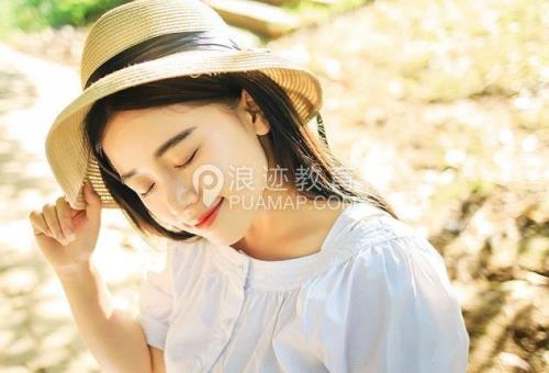 聊了三个月的女生说感情不深入