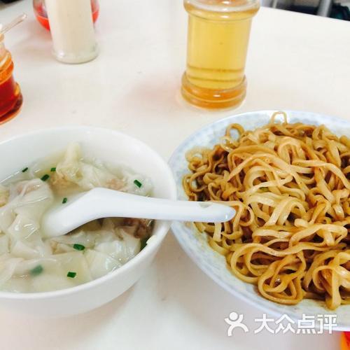 妙香扁食拌面的热量