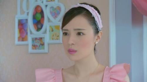 伊丝圣女扮演者