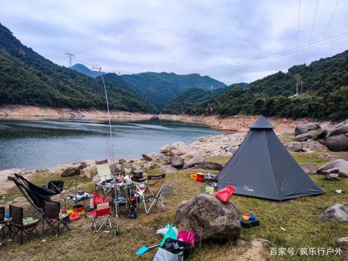 石岩水库钓鱼往哪里进