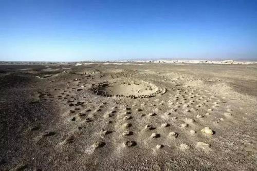 民间故事罗布泊里的人