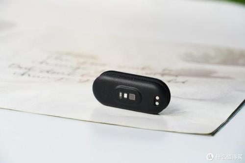 小米手环3充电时连续震动