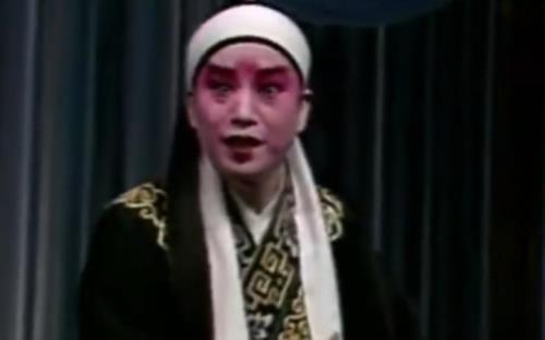 李天保吊孝剧情介绍