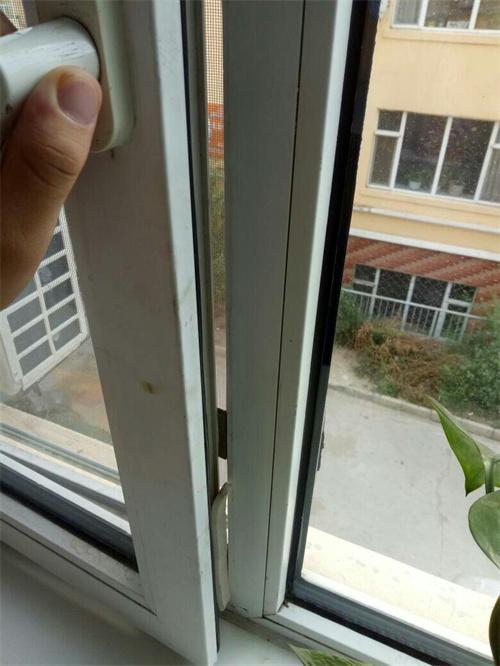 窗户太紧关不上怎么办