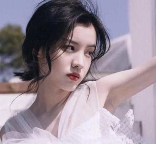 女生给你发嗨咯怎么回复