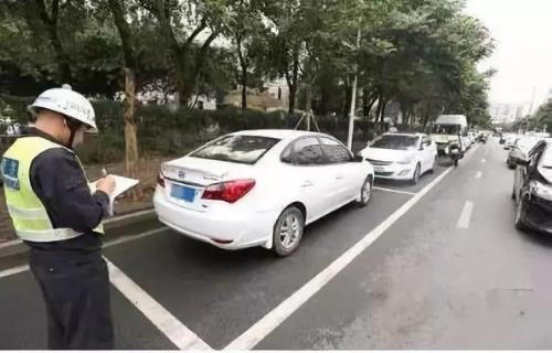 单行路存在逆向停车吗