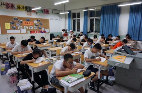 初一总分620考580算什么水平