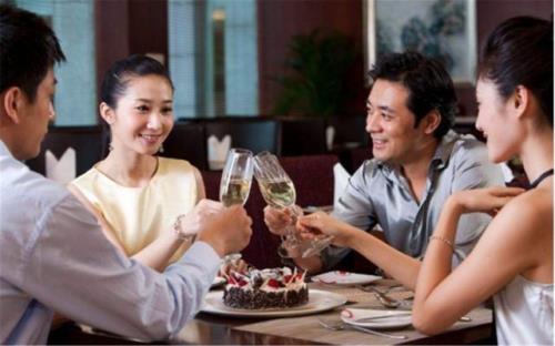 女生对男生说去看房是什么意思