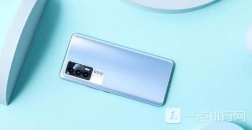 小米13和iqooneo7哪个好