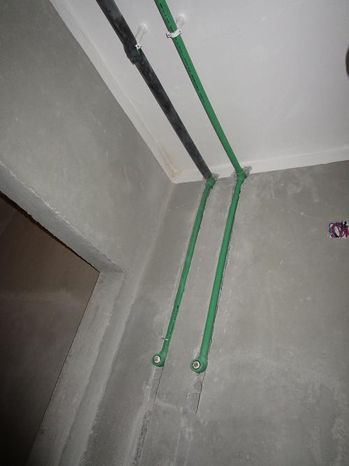 热水管保温做法