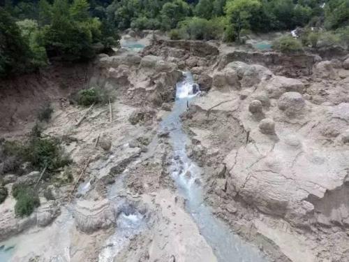 九寨沟泥石流是哪一年的8月9号