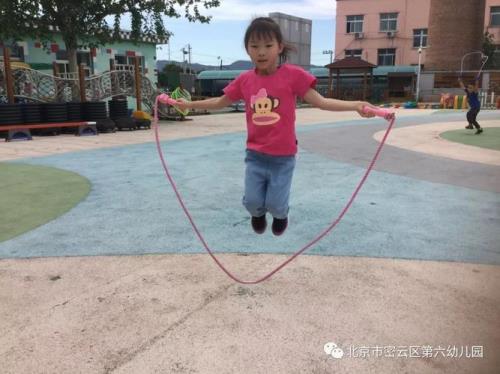 仿写句子小朋友跳绳
