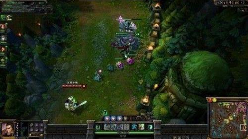 lol玩着玩着整个游戏没了