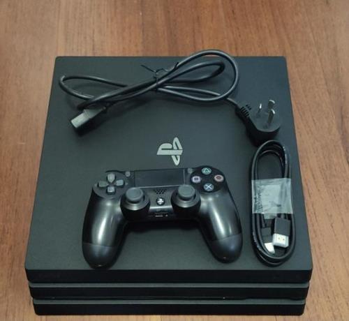 ps4pro怎么分辨是不是港版
