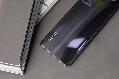iqoo NEO 5活力版换后盖多少钱
