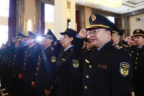 应急局合同工有制服吗