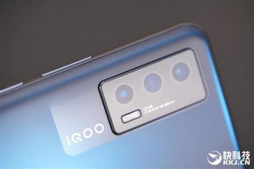 iqooneo5用什么转接头