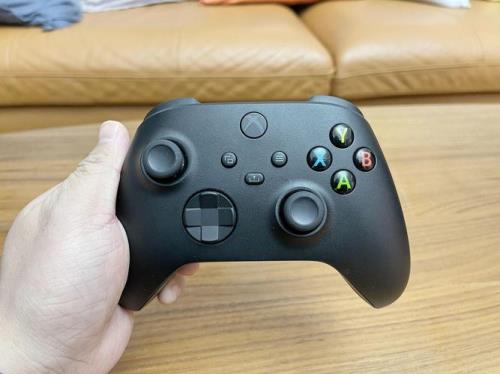 ps4手柄都一样吗