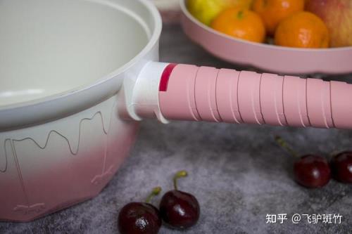 奶锅螺丝空转拧不动怎么办