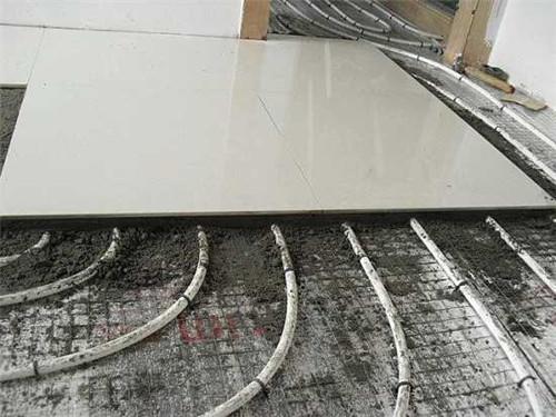 地热地面厚15cm影响室内温度吗