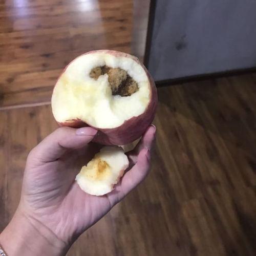 一个苹果约重100克，对不对