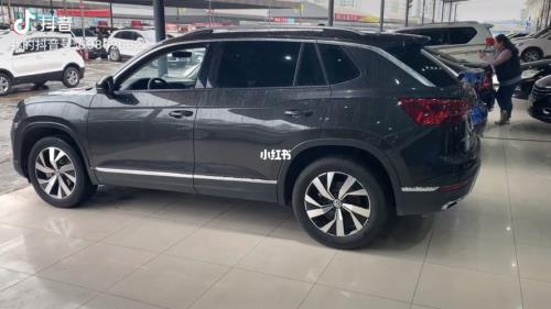 探岳7座suv