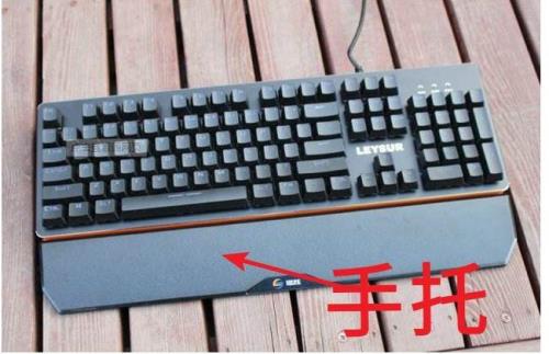 电脑下格键是哪个位置