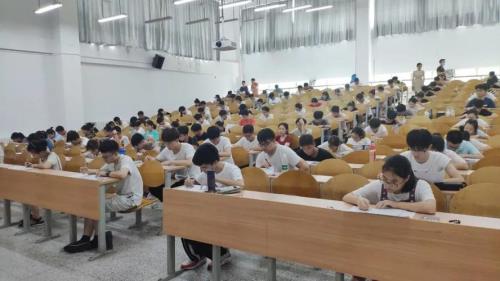 事业单位考试监考是什么人
