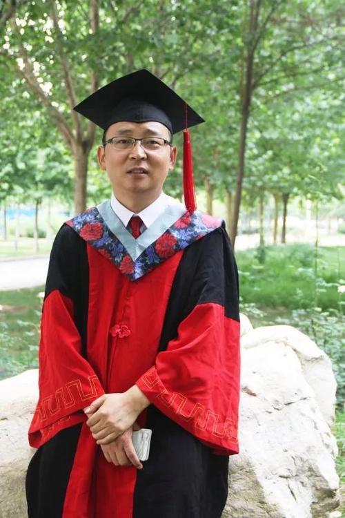 2021年在读男博士找对象容易吗