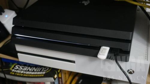 PS4pro可以升级4T内置硬盘吗
