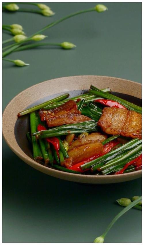 广州韭菜烧肉的做法