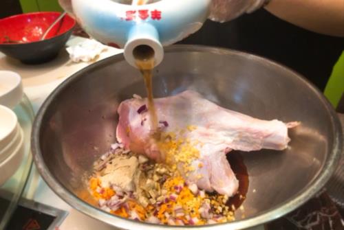 炖牛腿哪些调枓不能用