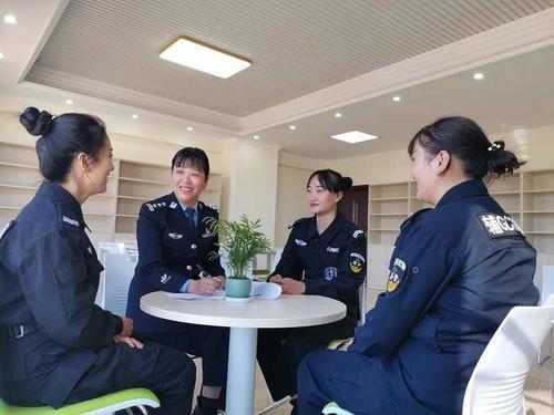 留置看护人员面试一般都问什么