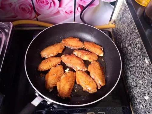 为什么买了鸡翅越煮越嚼不动