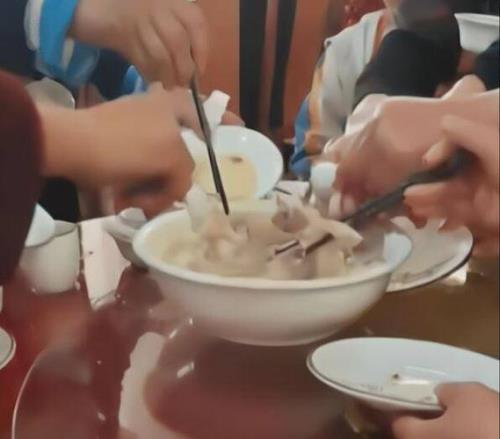 哪个地方人吃席最喜欢抢菜
