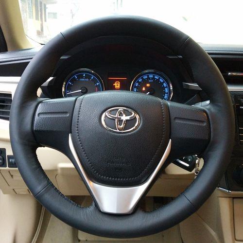 丰田方向盘缺一块是什么车