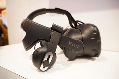 htcvive手柄一直亮红灯