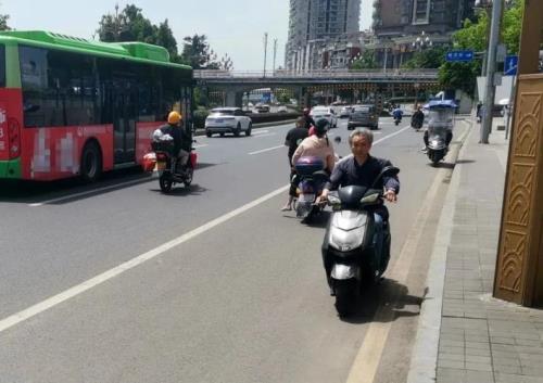 南充市区允许摩托车进城吗