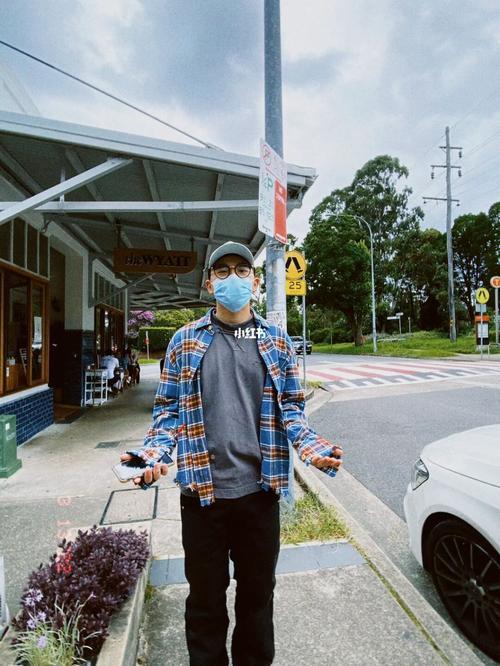 esoteric什么品牌衣服